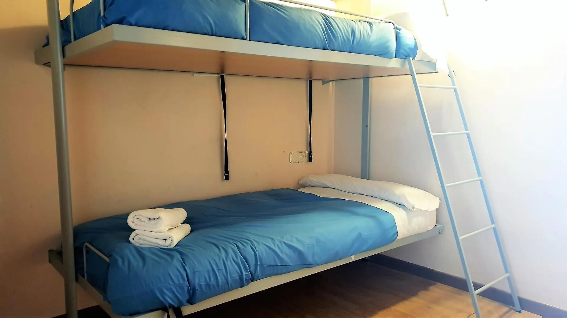 Ski & Snow Apartmentos By Todosierranevada - Plaza Principal Junto A Los Telecabinas Σιέρρα Νεβάδα
