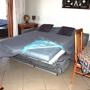 https://centro-comercial-san-eugenio-adeje-spain.in-canary-islands.com