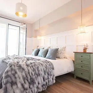  Apartamento Moraima Junto A Card
