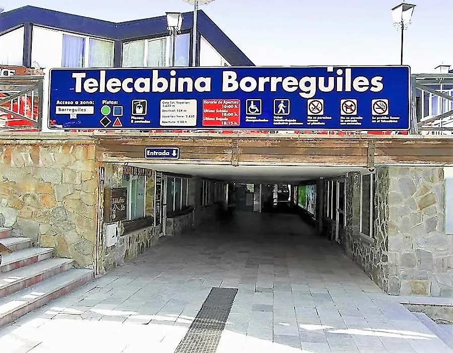Apartment Ski & Snow Apartmentos By Todosierranevada - Plaza Principal Junto A Los Telecabinas Sierra Nevada Spain